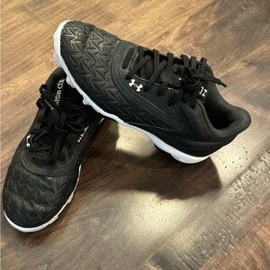 Under Armour Black Baseball Cleats 6.5